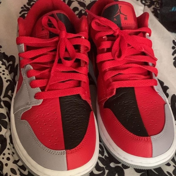 Shoes - Picture 1 of 1